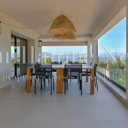 Casadelmar- 7 Chambres, 16 Personnes, Vue Mer, Piscine, Appartement, Acces Plage, Terrain Petanque Coti-Chiavari