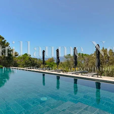 Casadelmar- 7 Chambres, 16 Personnes, Vue Mer, Piscine, Appartement, Acces Plage, Terrain Petanque Coti-Chiavari